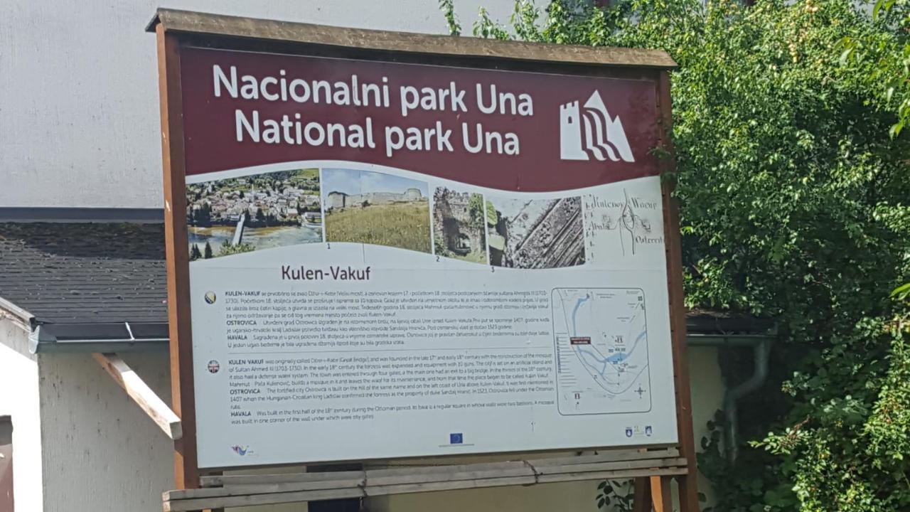 Studio Apartman Sajra Kulen Vakuf Exterior foto